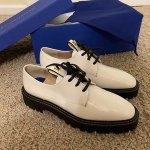 Brand new Stuart Weitzman oxford shoes